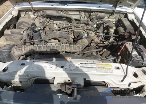 2000 Ford Ranger Xl/Xlt z USA, uszkodzony, nr VIN 1FTYR11V8YPC00457